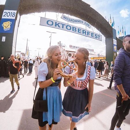Oktoberfest On A Budget Μόναχο Εξωτερικό φωτογραφία